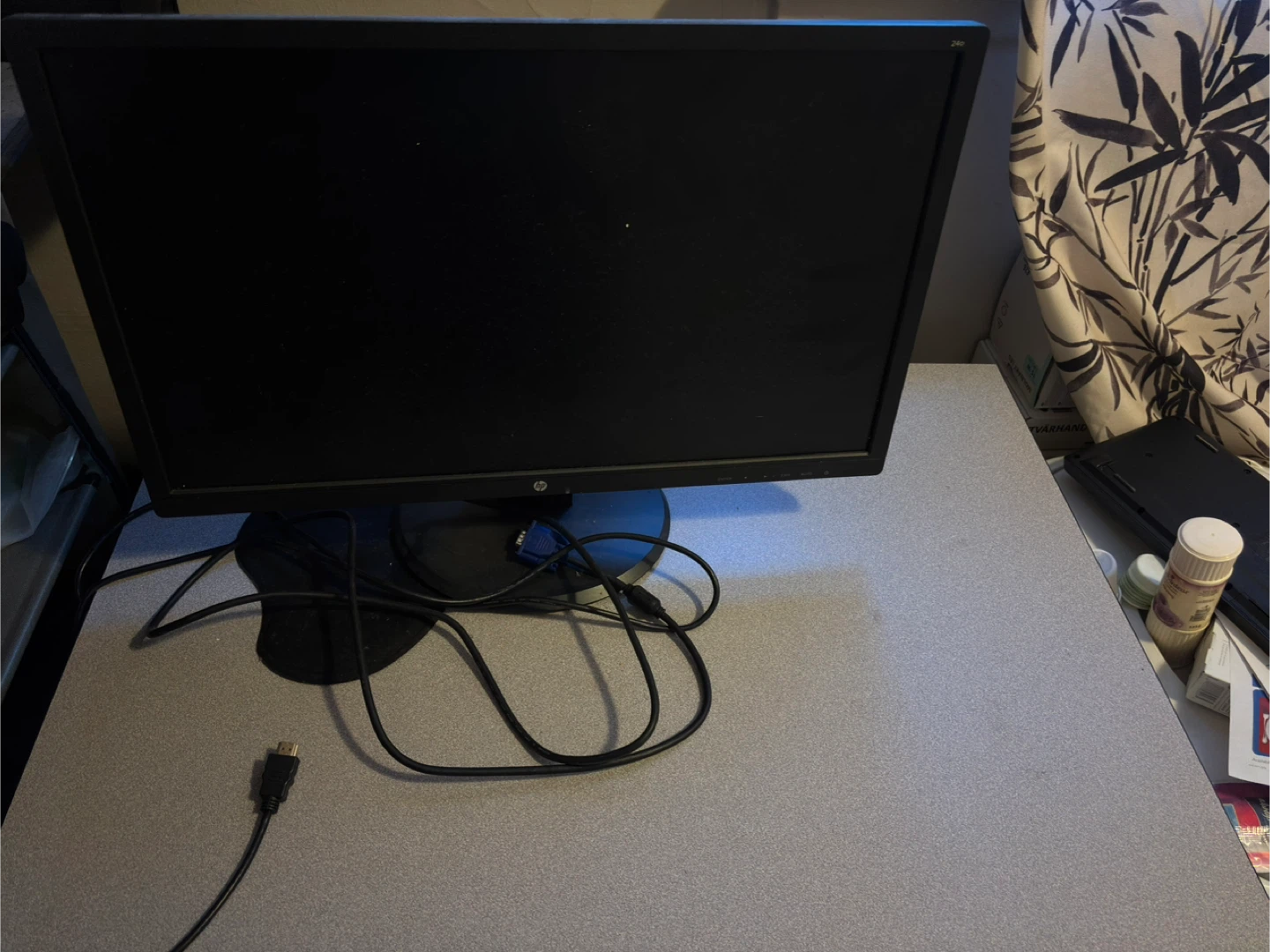 HP Computer Monitor - photo 5