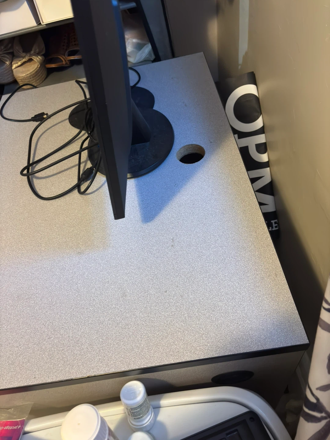 HP Computer Monitor - photo 3