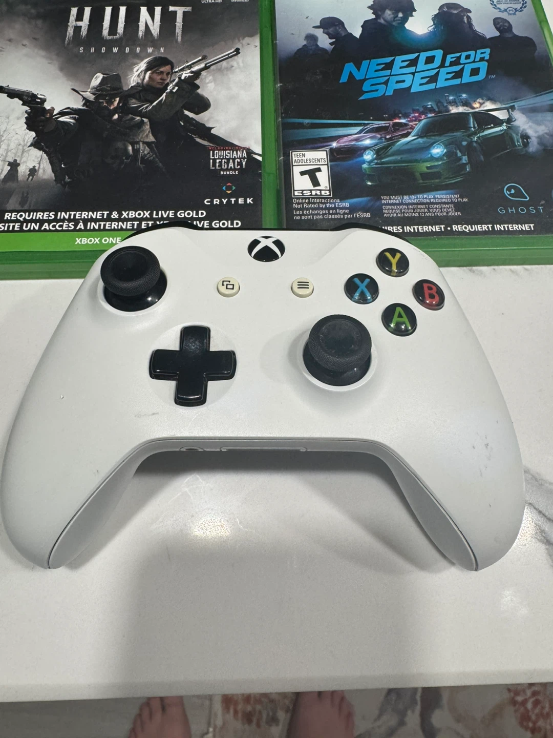 Xbox One Console Bundle with GTA 5, Hunt, and Need For Speed - photo 5