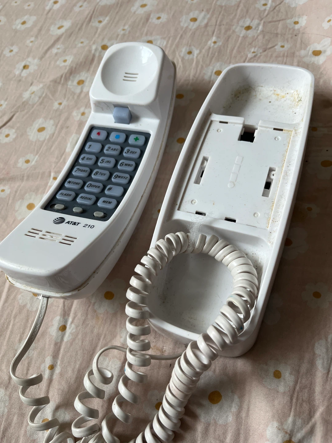 White corded telephone - photo 2