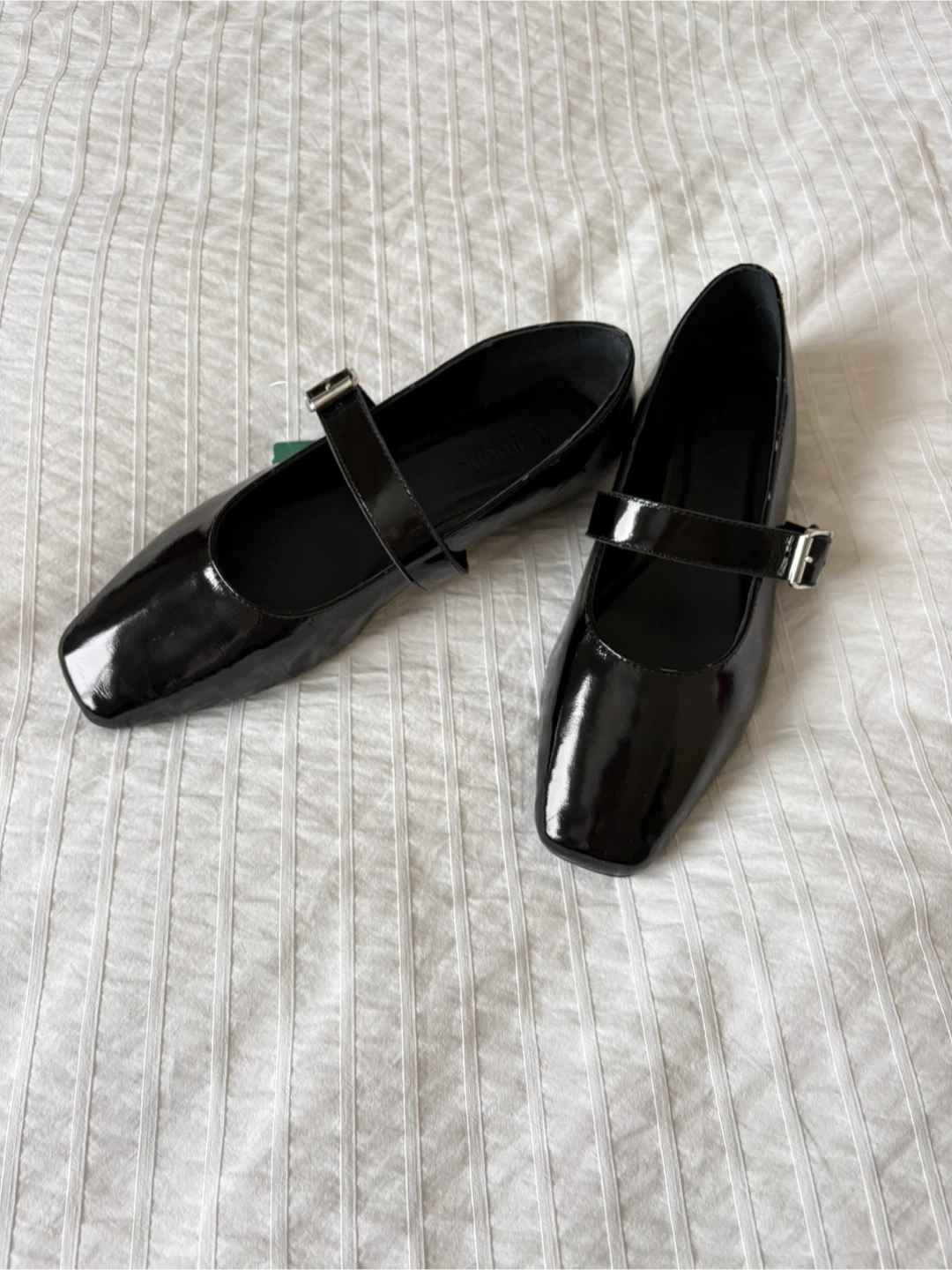 Patent leather Mary Jane flats - photo 3