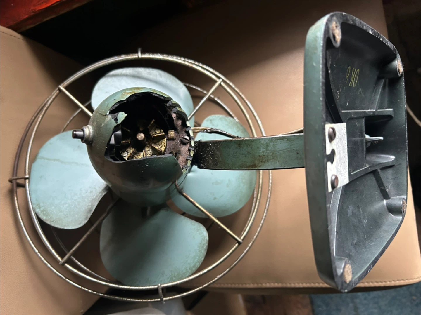 Vintage GE Desk Fan - photo 2