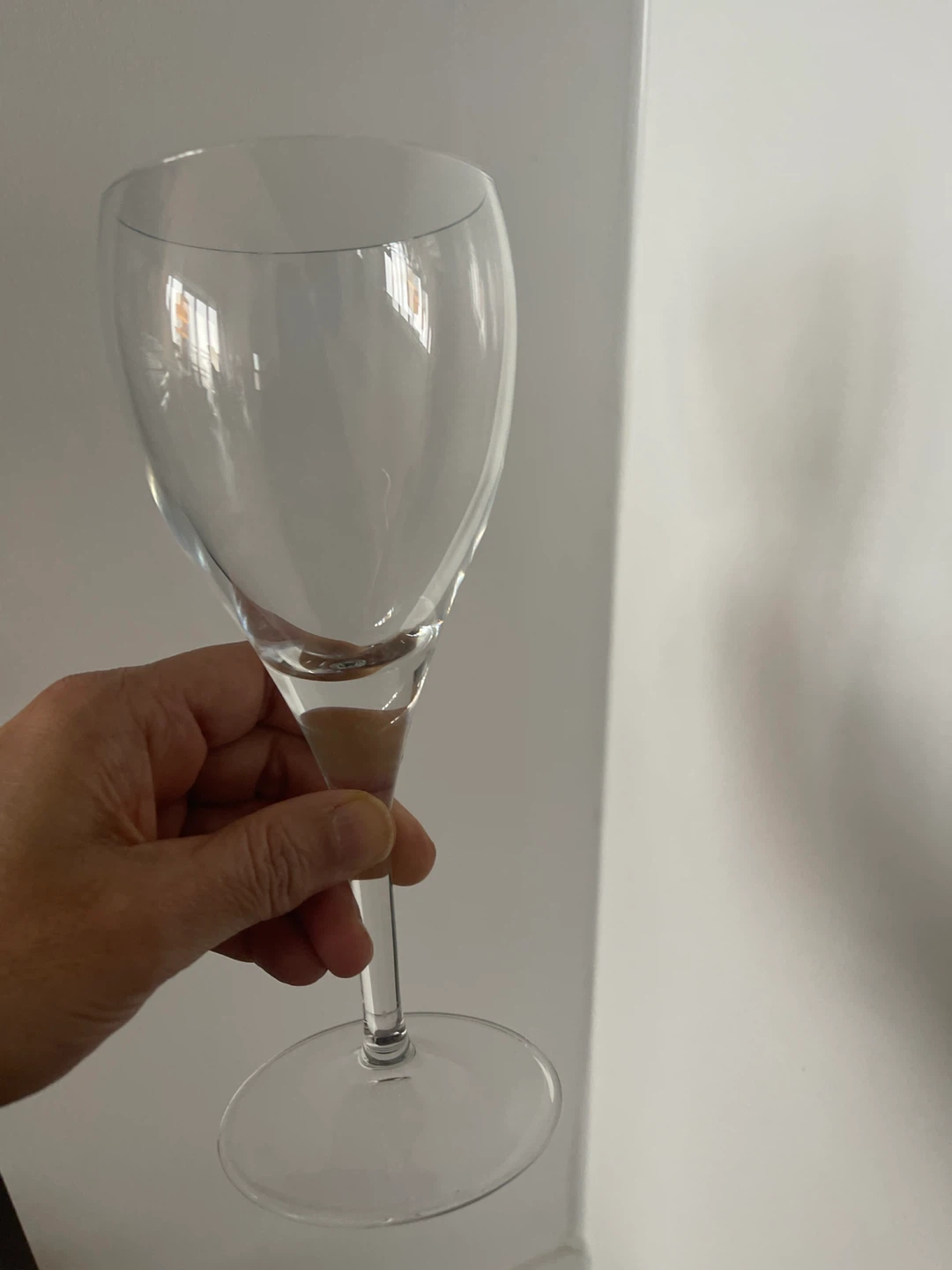 Set of 5 Clear Wine Glasses - photo 4