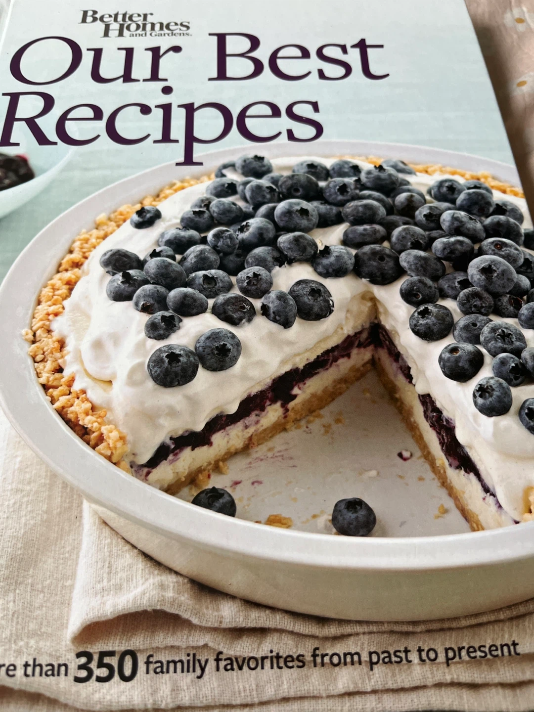 Better Homes and Gardens "Our Best Recipes" Cookbook
