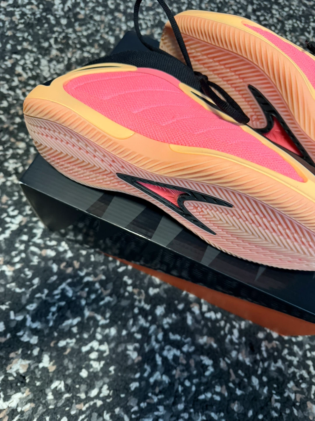 Adidas - Anthony Edwards 2 - photo 2