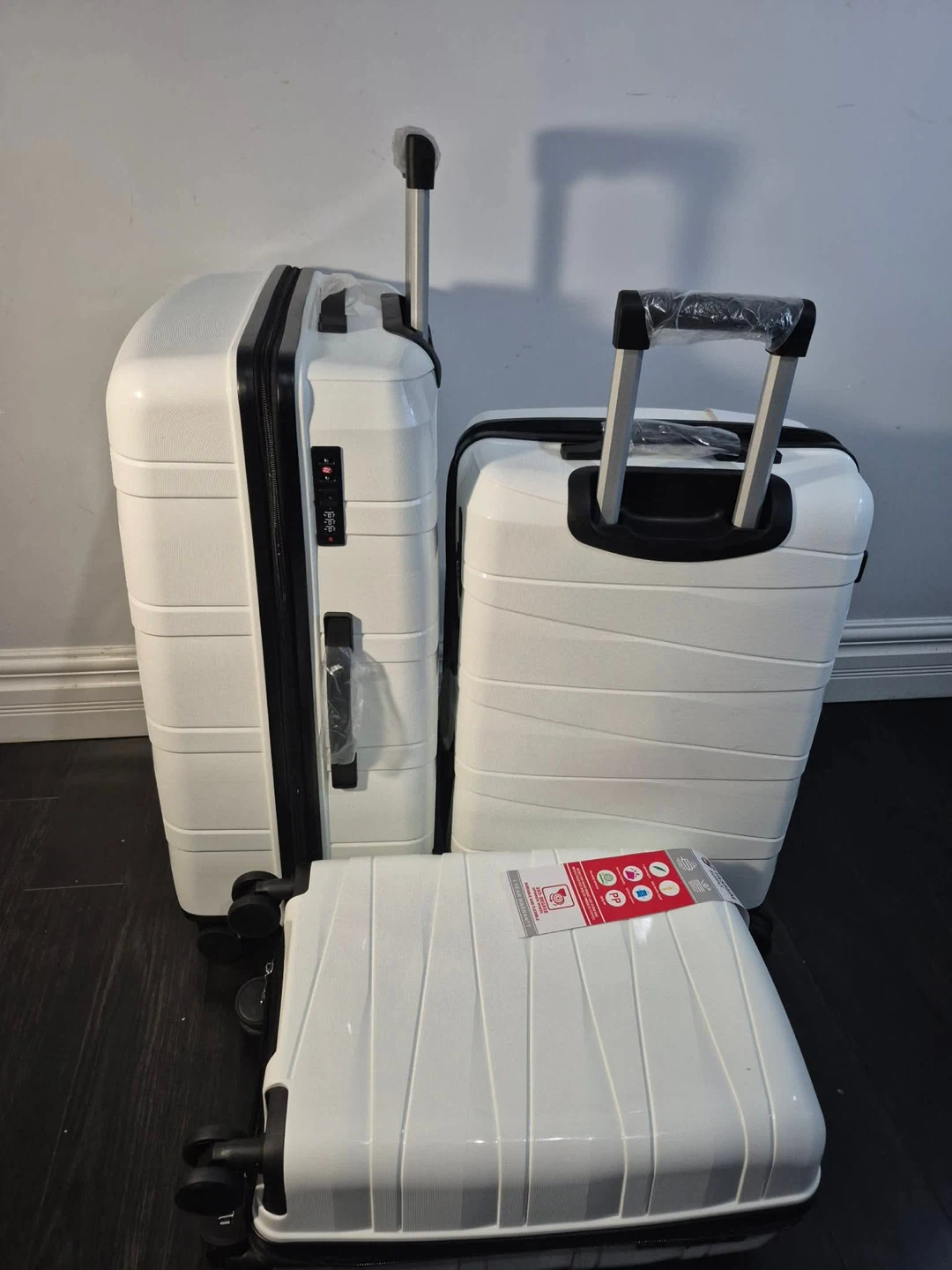 Luggage Set (3-Piece) - photo 5