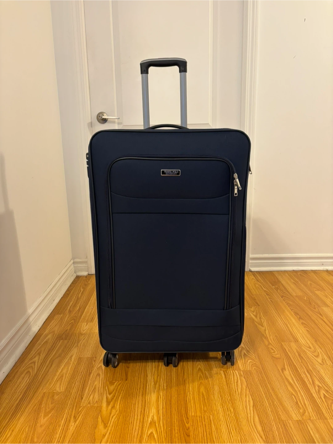 Travelpro Navy Blue Suitcase check in