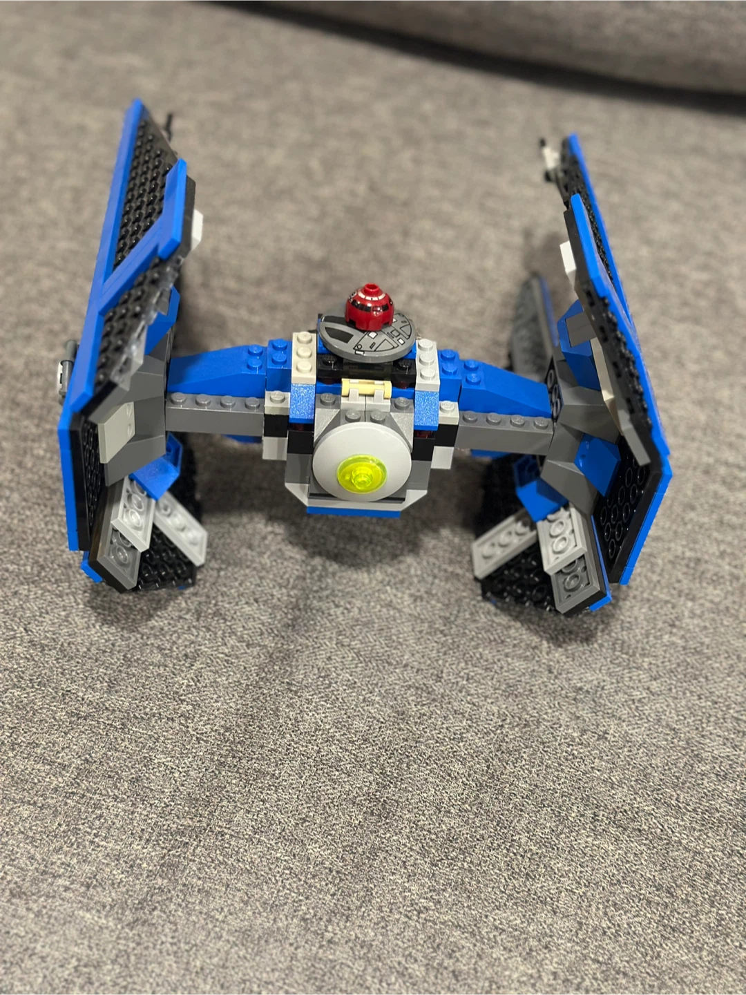LEGO Star Wars TIE Interceptor - photo 2