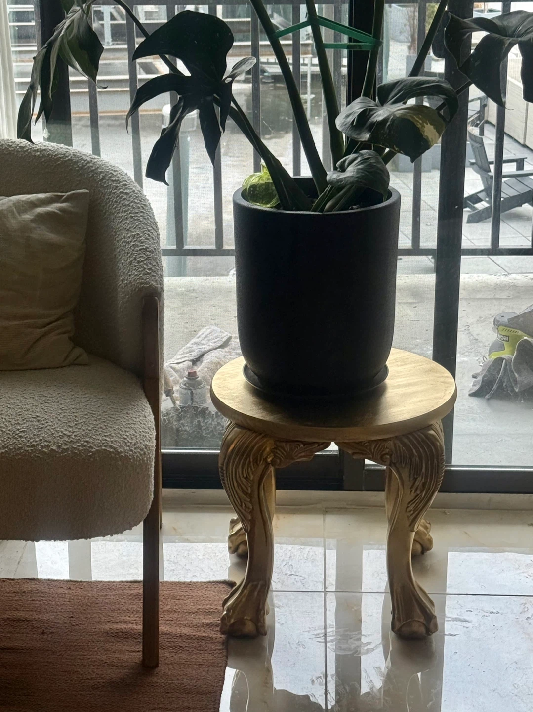 Gold Ornate Accent Table - photo 4