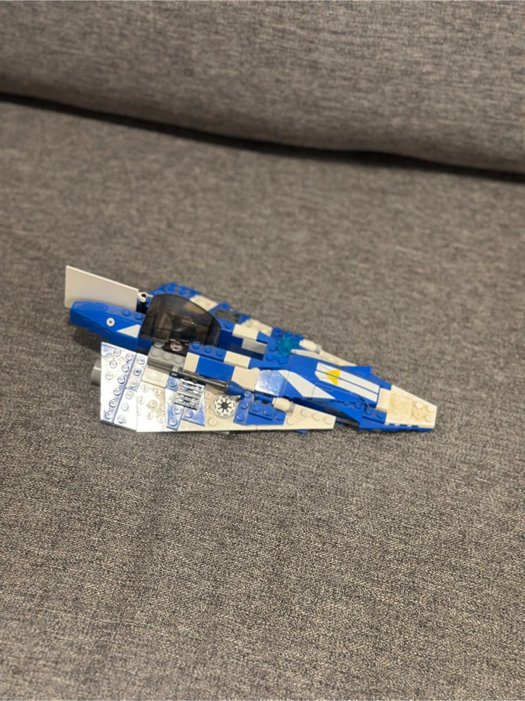 LEGO Star Wars Jedi Starfighter 8093 - photo 2