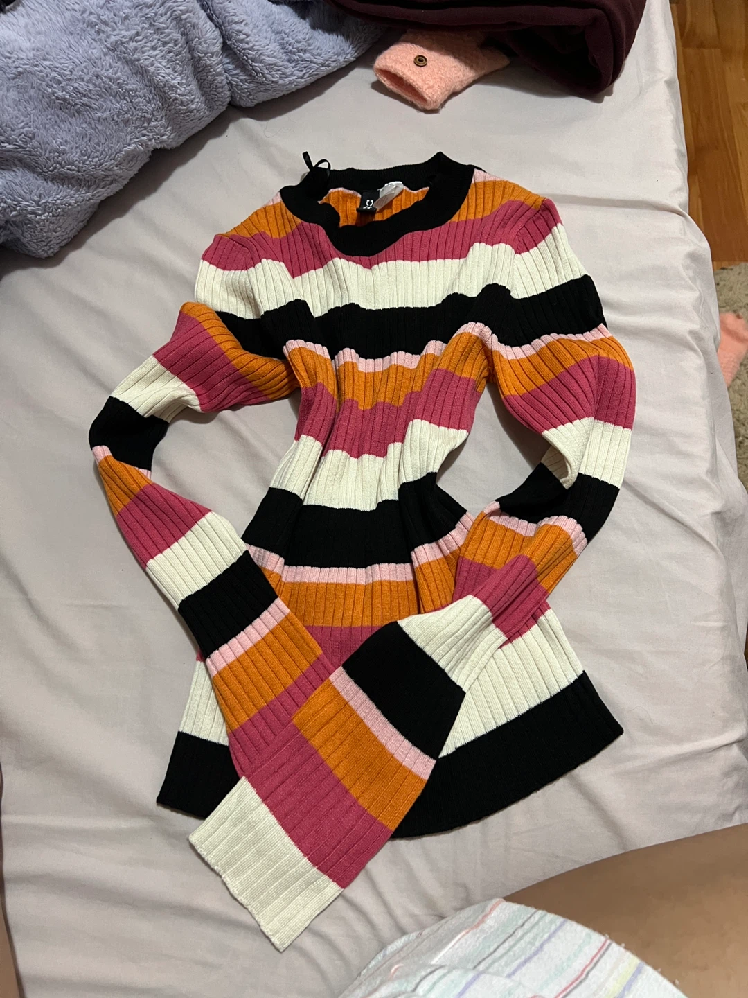 H&M Divided Striped Sweater - XS