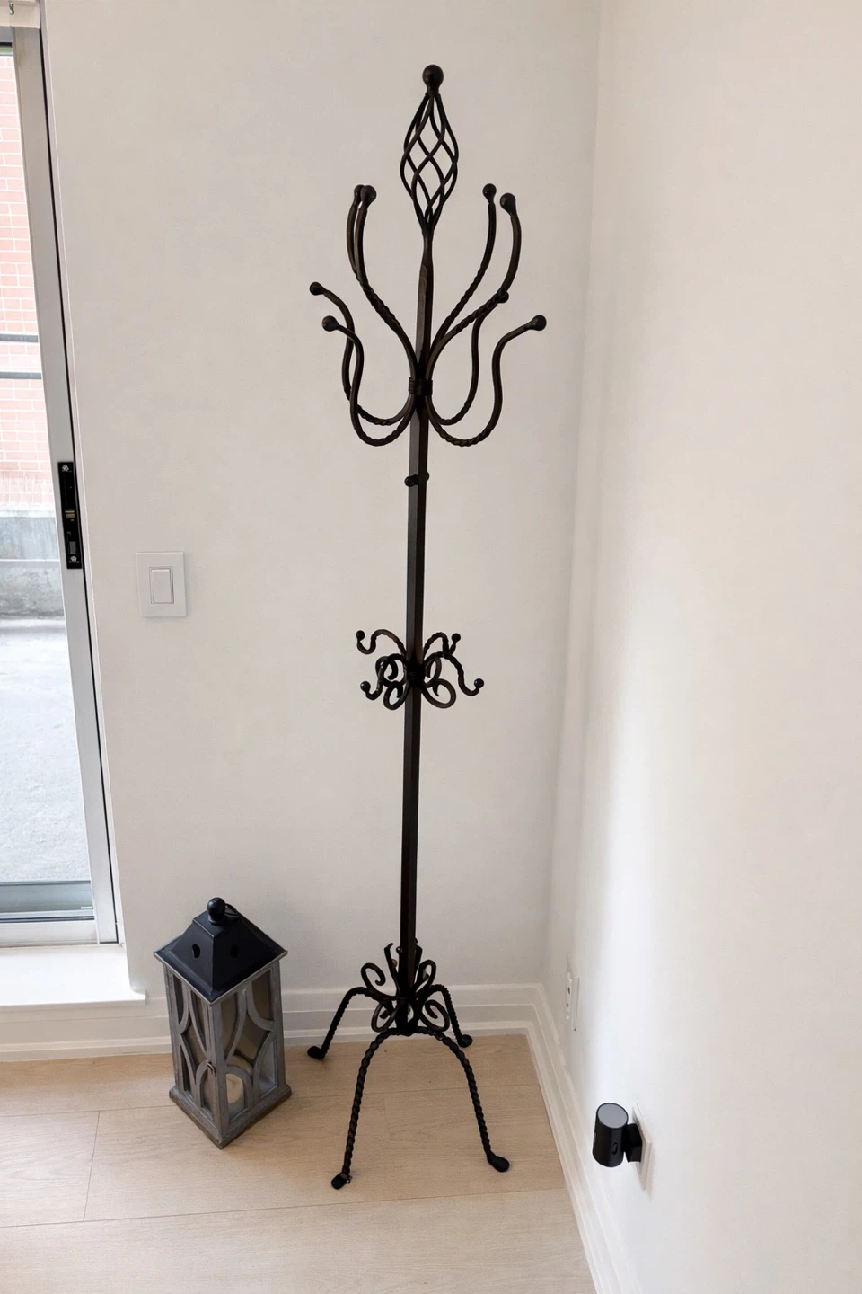 Black Metal Coat Rack