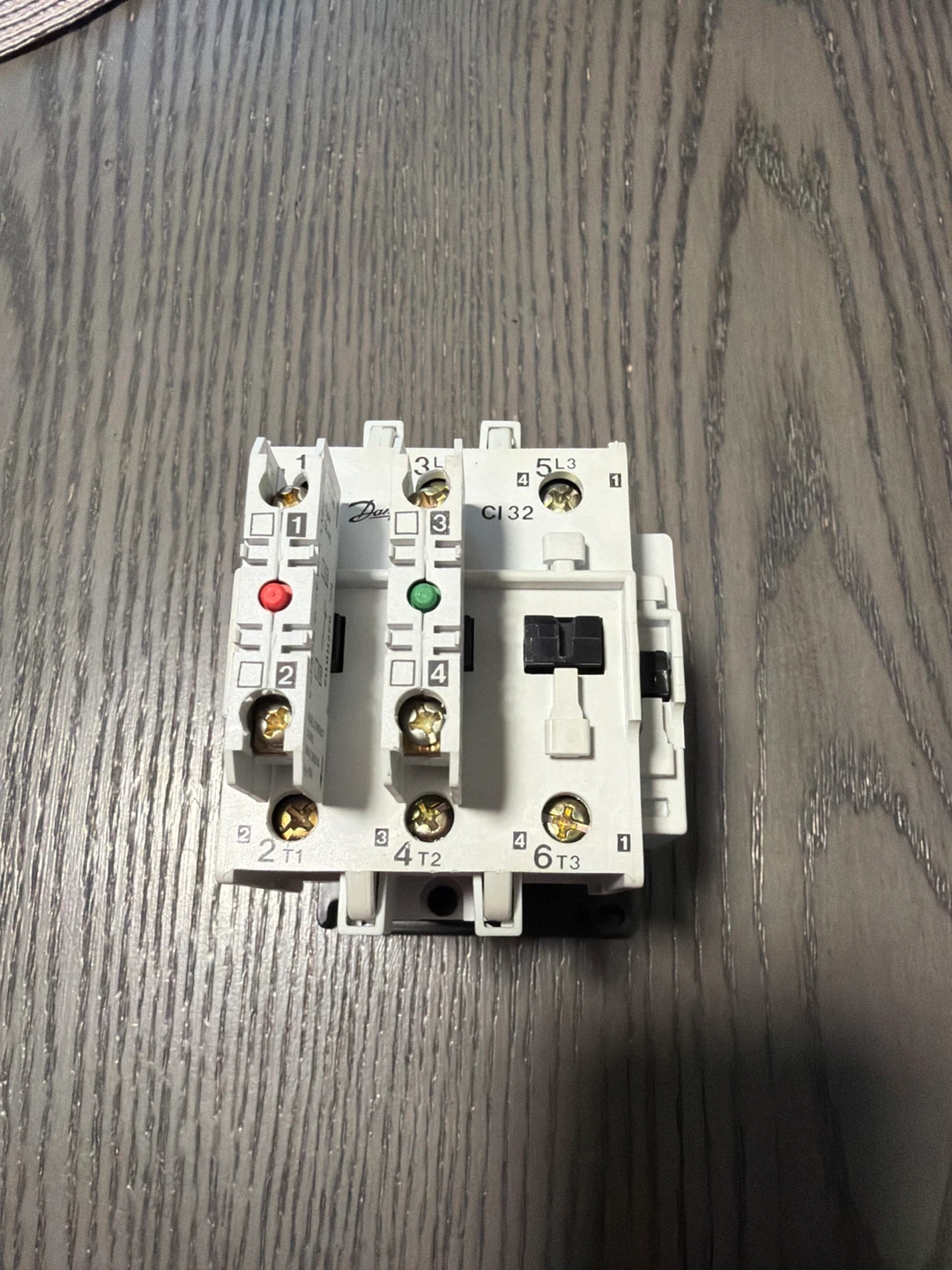Danfoss CI32 Contactor
