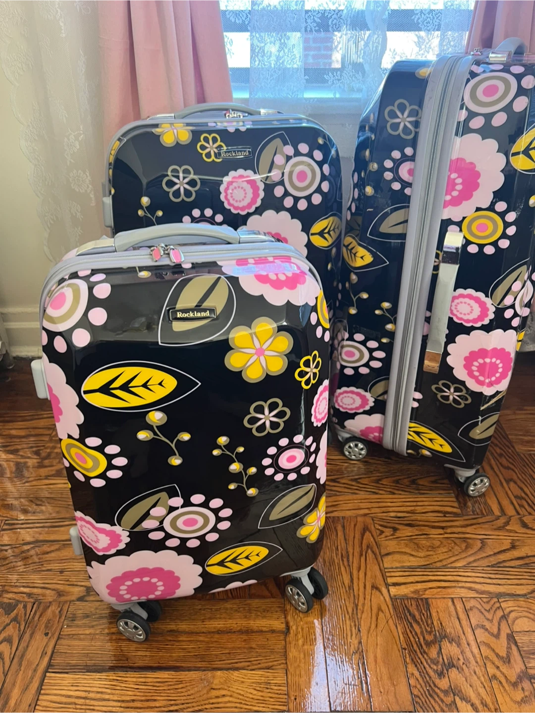 Rockland Luggage Set - Floral Print