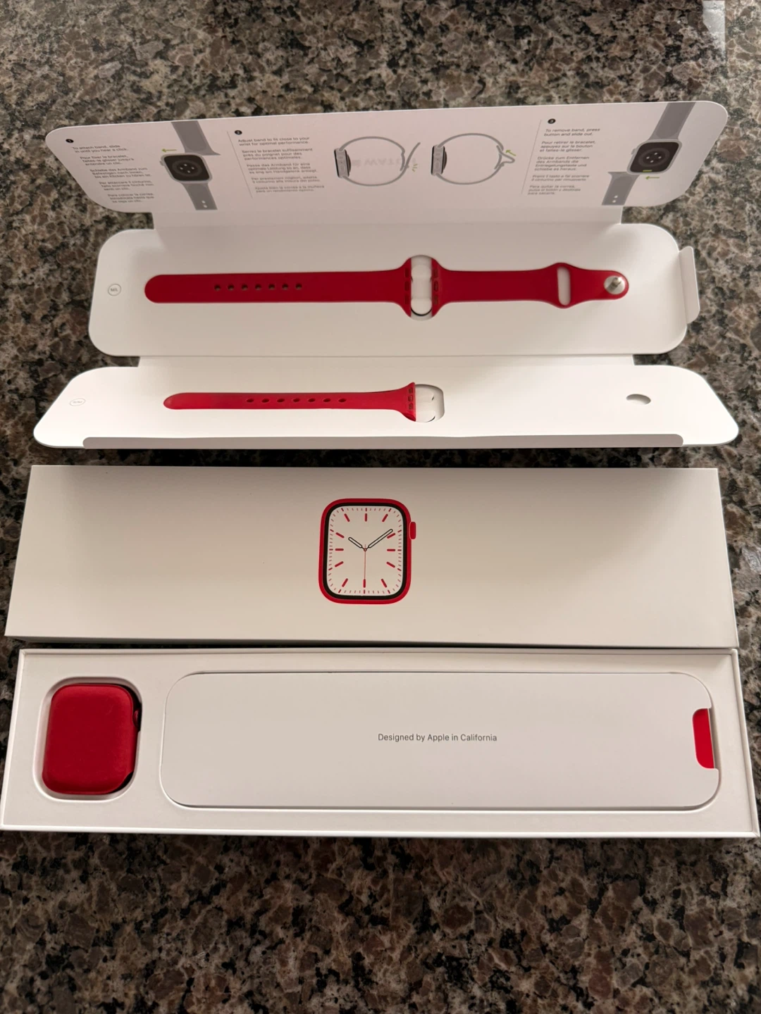 Apple Watch Series 7 – (PRODUCT)RED