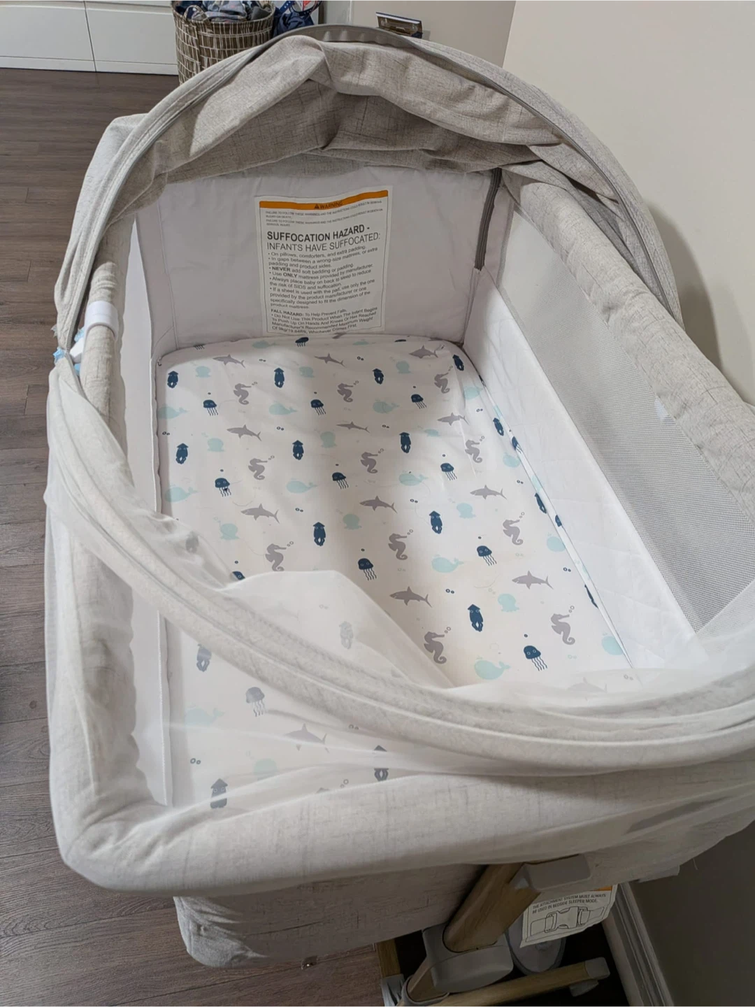 Baby Bassinet with Canopy - photo 2