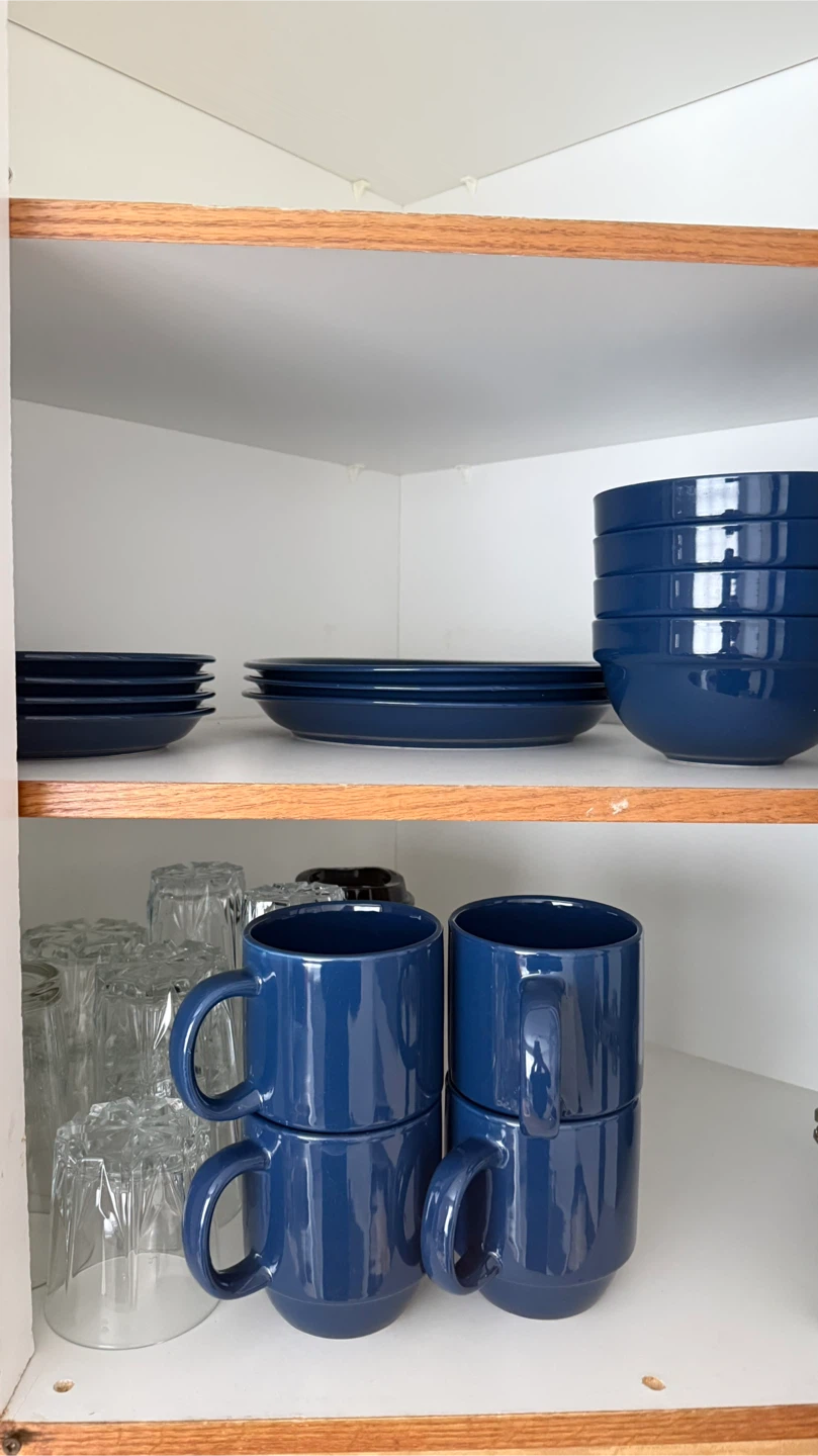 Blue Ceramic Dinnerware Set
