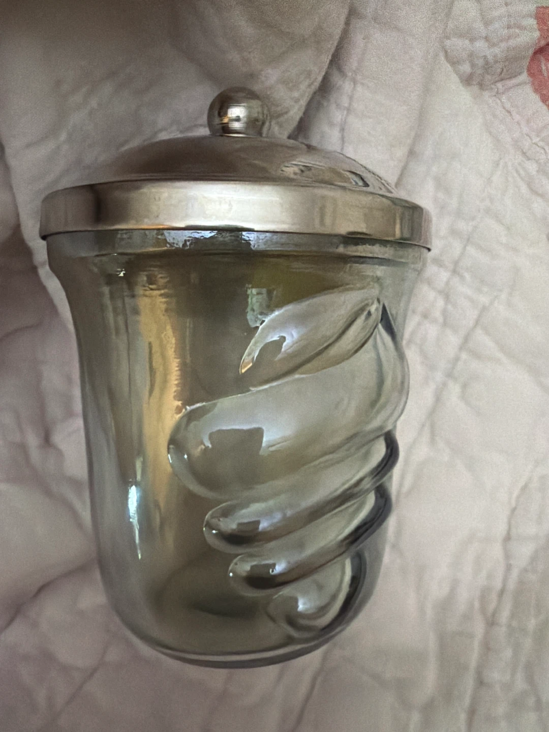 Free cotton bud or cotton swab glass container