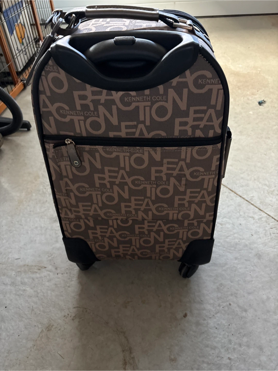 Carry On Kenneth Cole  Rolling Suitcase - Brown Logo Print - photo 3