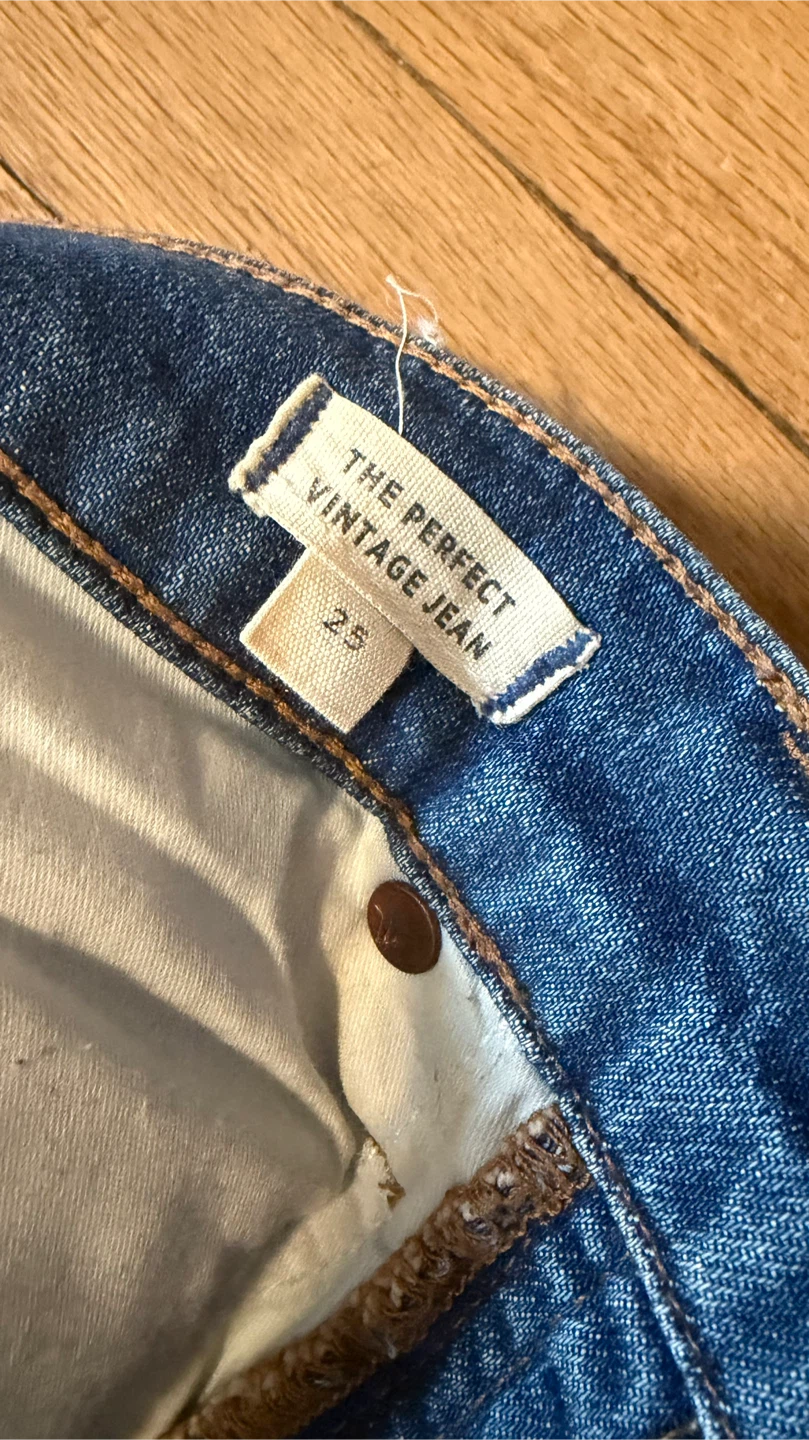 Madewell The Perfect Vintage Jeans - Size 25 - photo 3