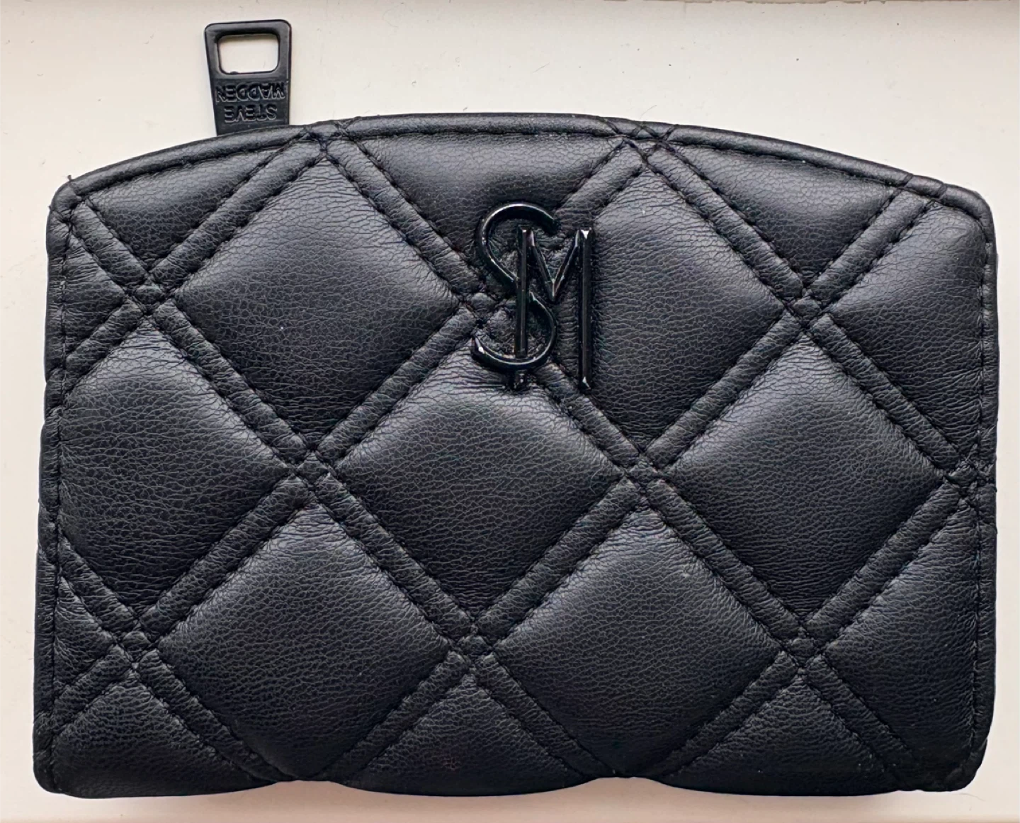 🥕Steve Madden Black Quilted Wallet