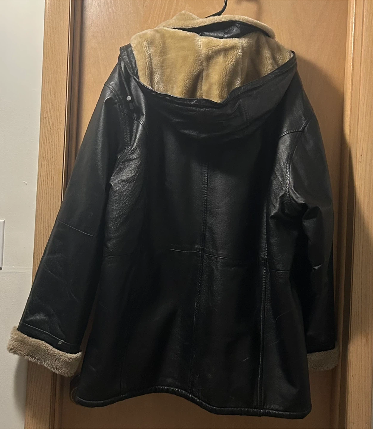 Black Leather Jacket with Fur Lining - photo 2