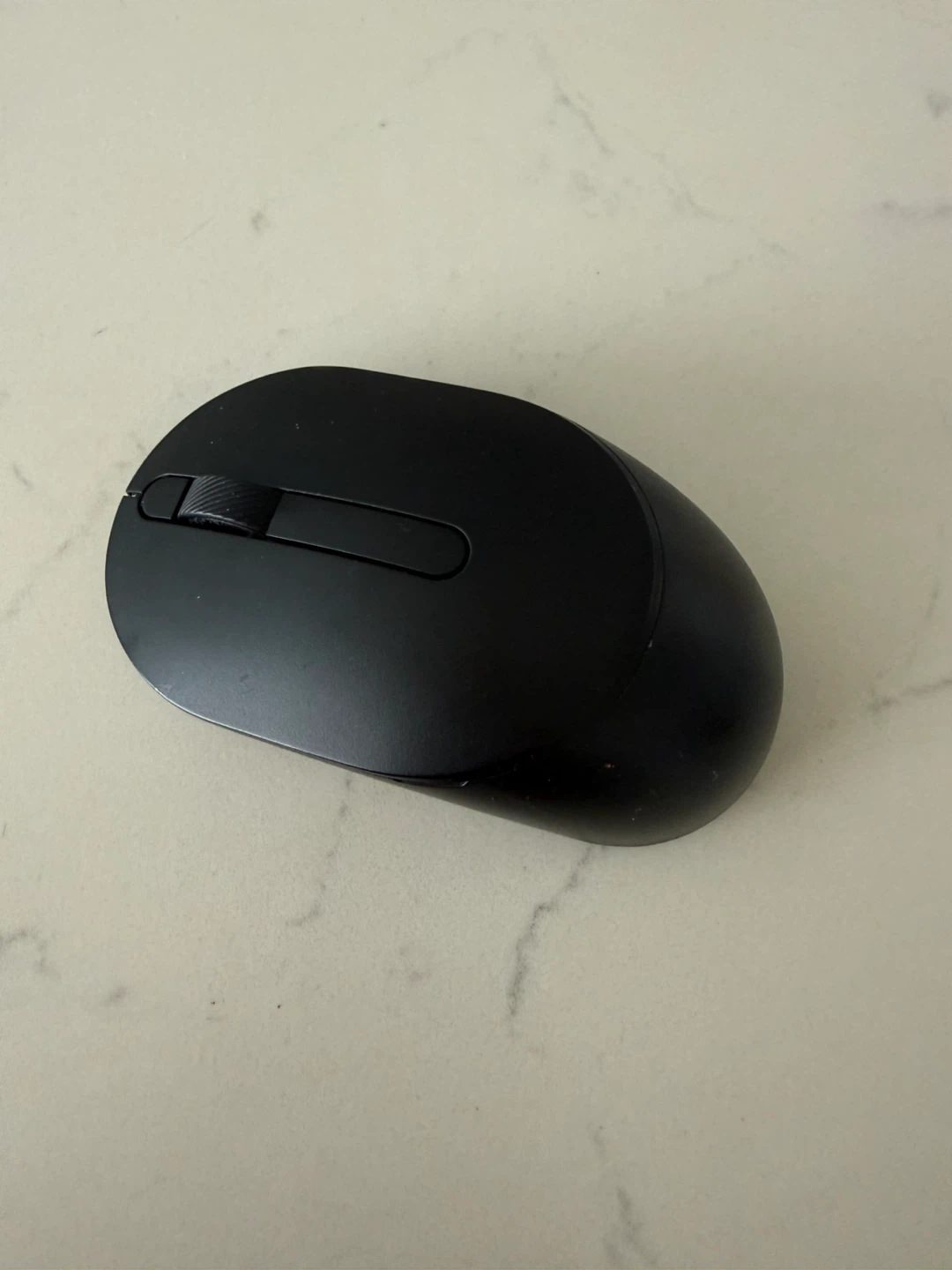 Black Wireless Computer Mouse