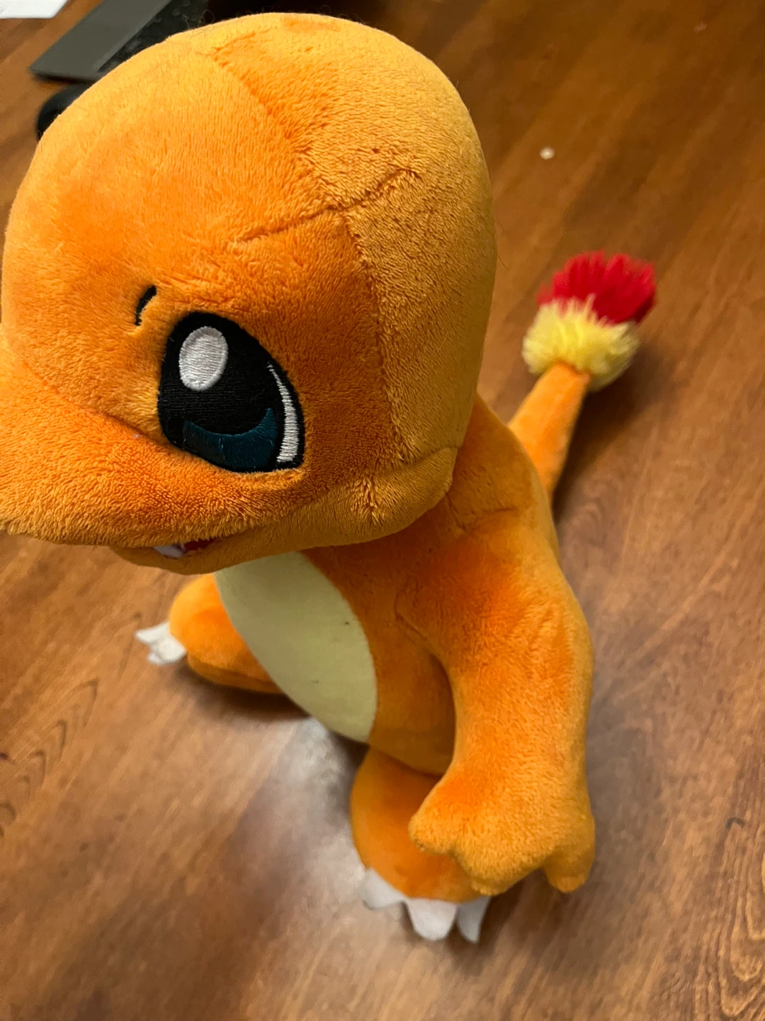 Charmander Pokémon Plush - photo 2