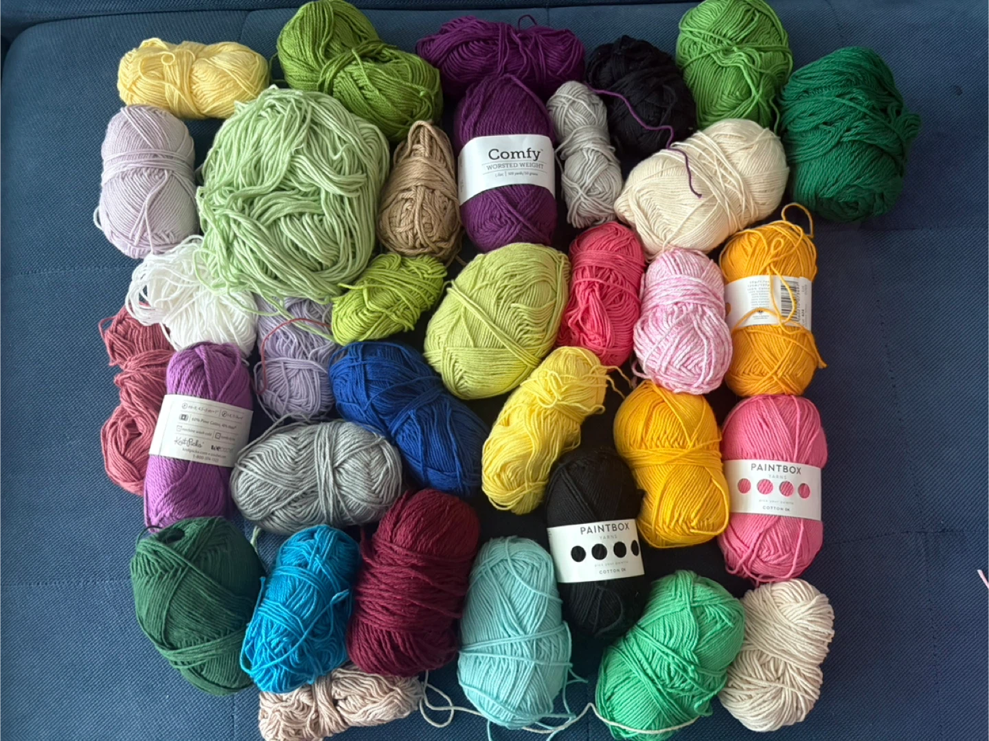 Assorted cotton yarn
