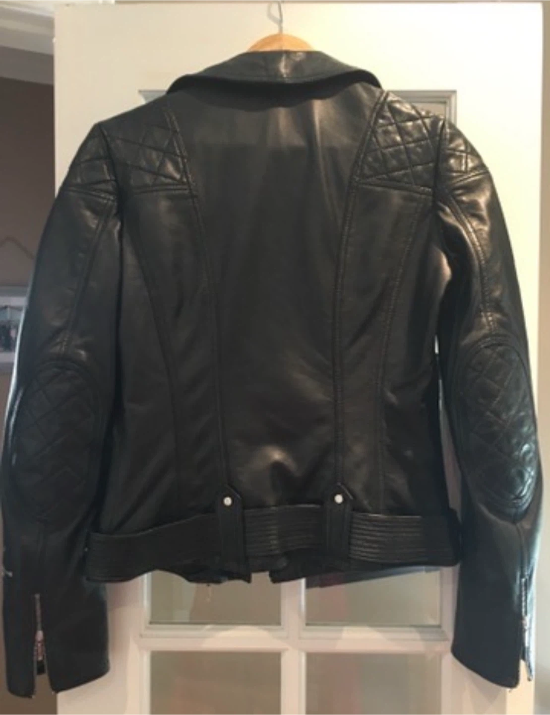 Danier Black Lamb Leather Jacket - photo 2