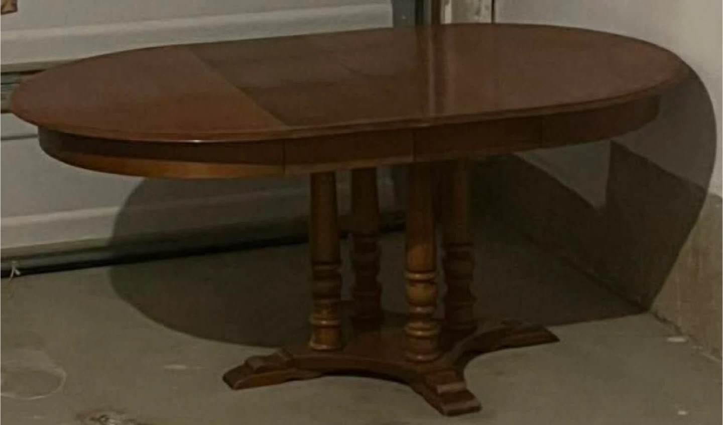 Roxton Maple Adjustable Round Table - photo 2