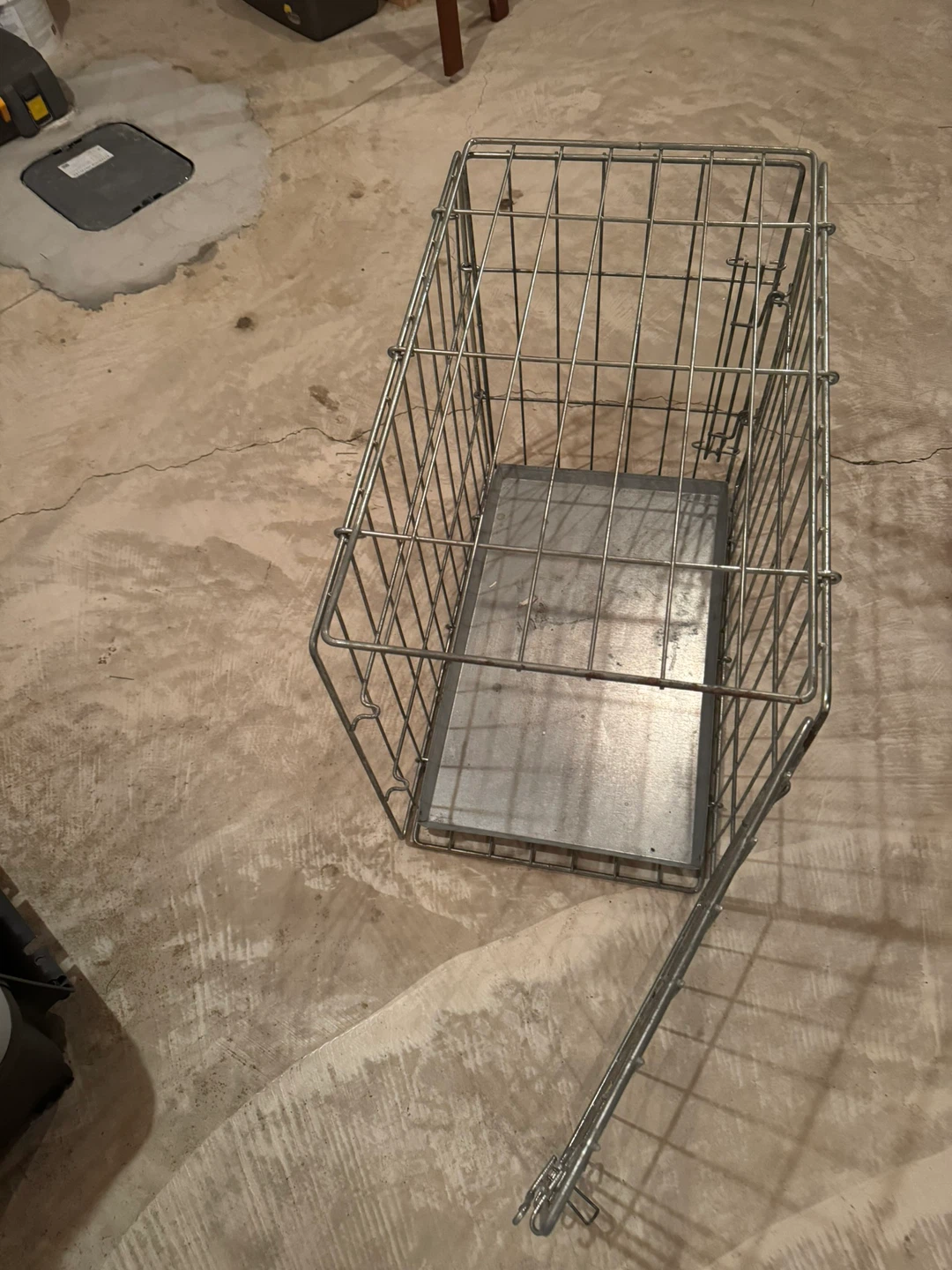 Wire Pet Crate with Tray - photo 3