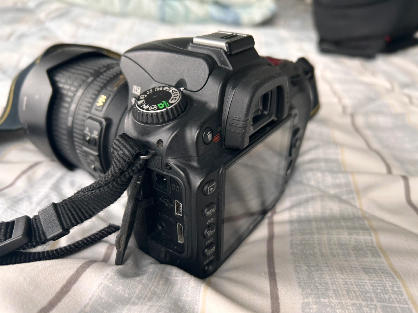 Nikon D90 Digital SLR Camera - photo 3