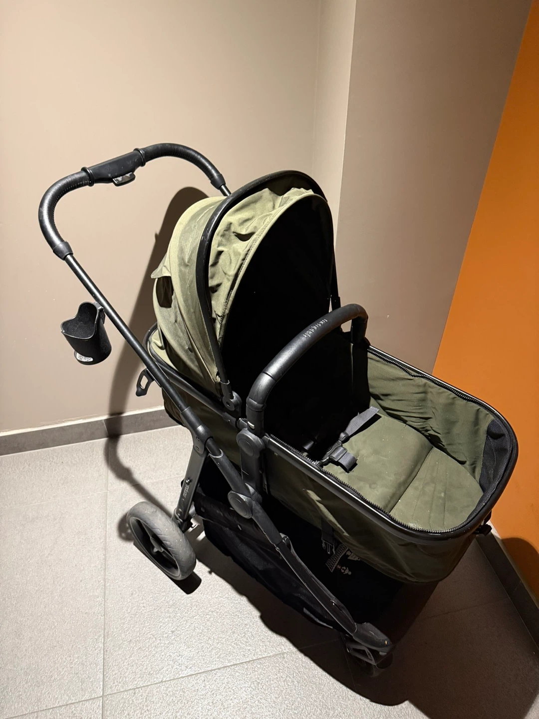 Mompush newborn-toddler stroller