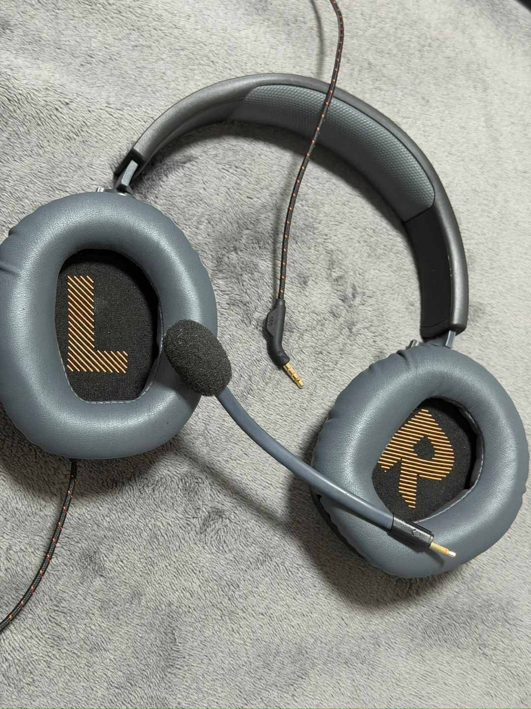 JBL Quantum 100 Gaming Headset with Mic - photo 2
