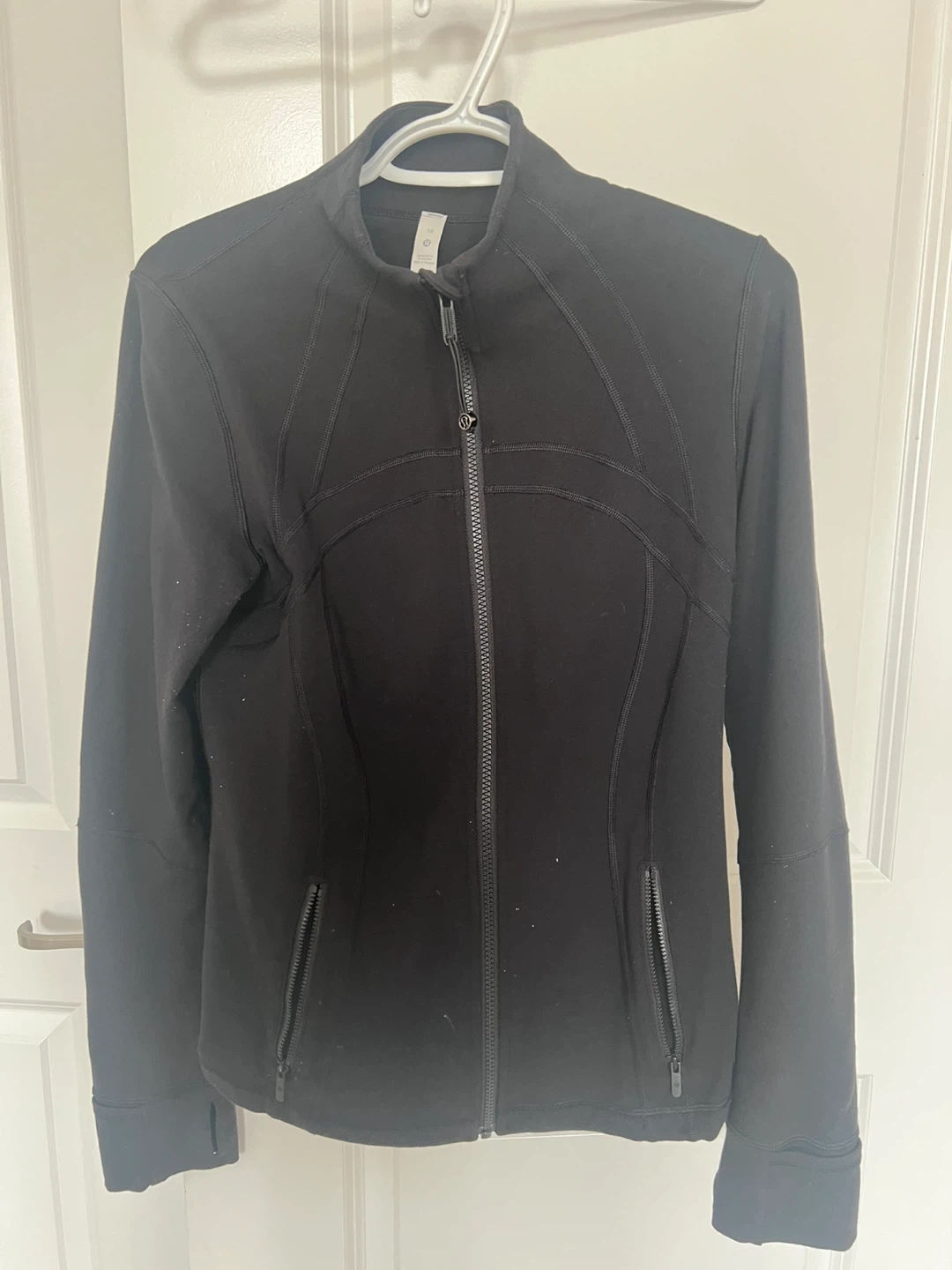Lululemon Black Zip-Up Jacket Size 10 - photo 4