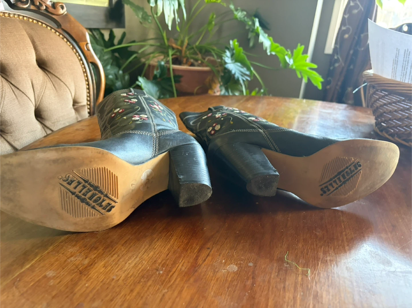 Seychelles Black Embroidered Cowboy Boots - photo 4