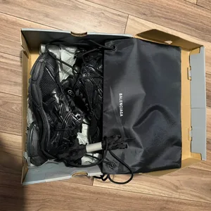Balenciaga All Black Runner Sneakers