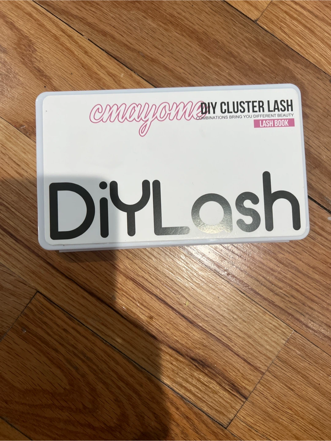 DIY Cluster Lash Book by EMAYONII