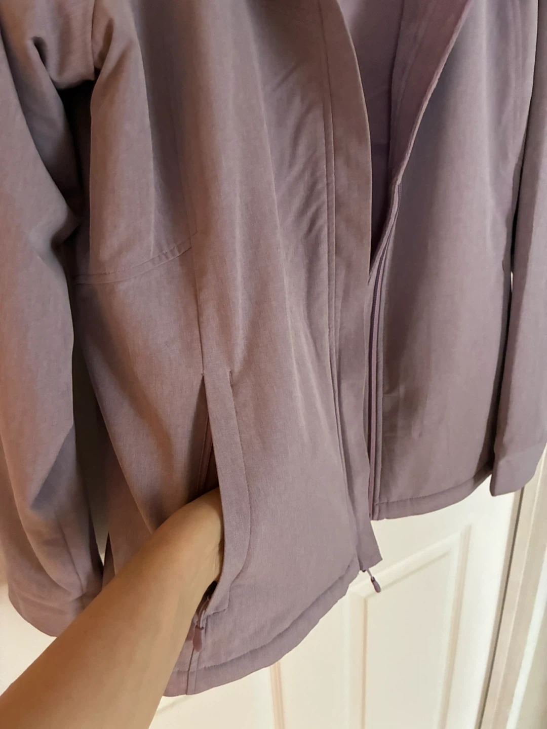 NEW—Kirkland Signature Women's L/G Hooded Jacket - photo 5