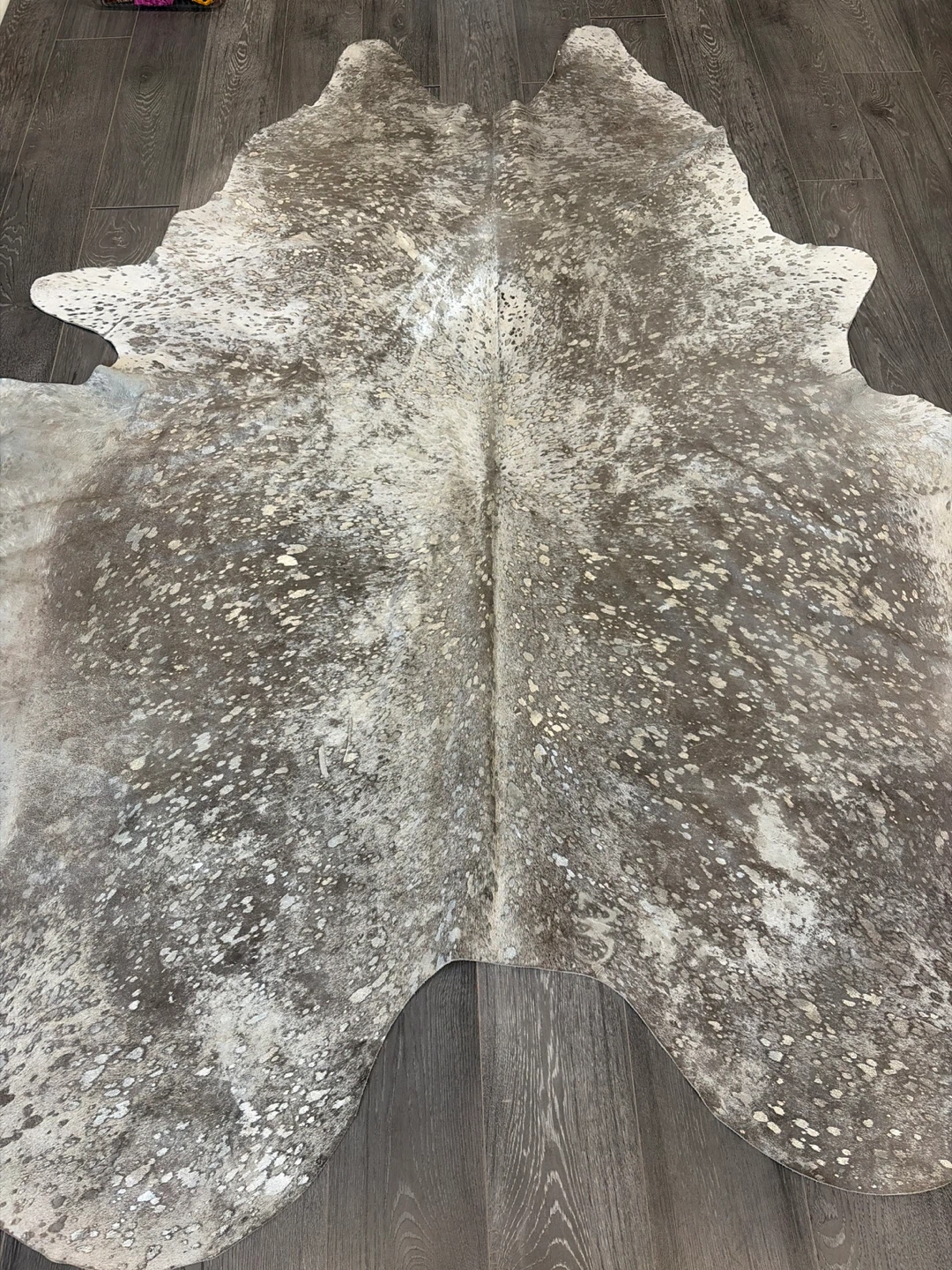 Genuine Brazilian Cowhide Rug – Taupe / Cream Natural Hide