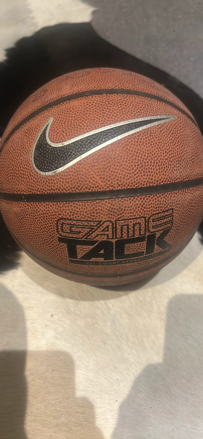 Nike Game Tack All-Court Basketball