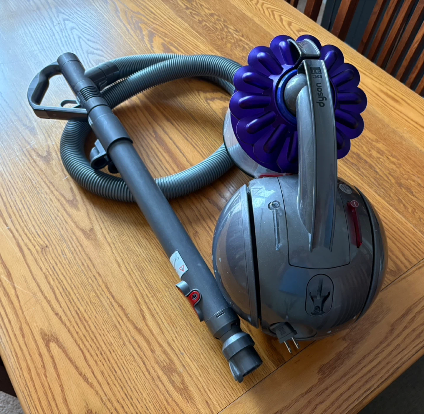 Dyson Ball Animal DC37Vacuum Cleaner with Accessories - photo 3