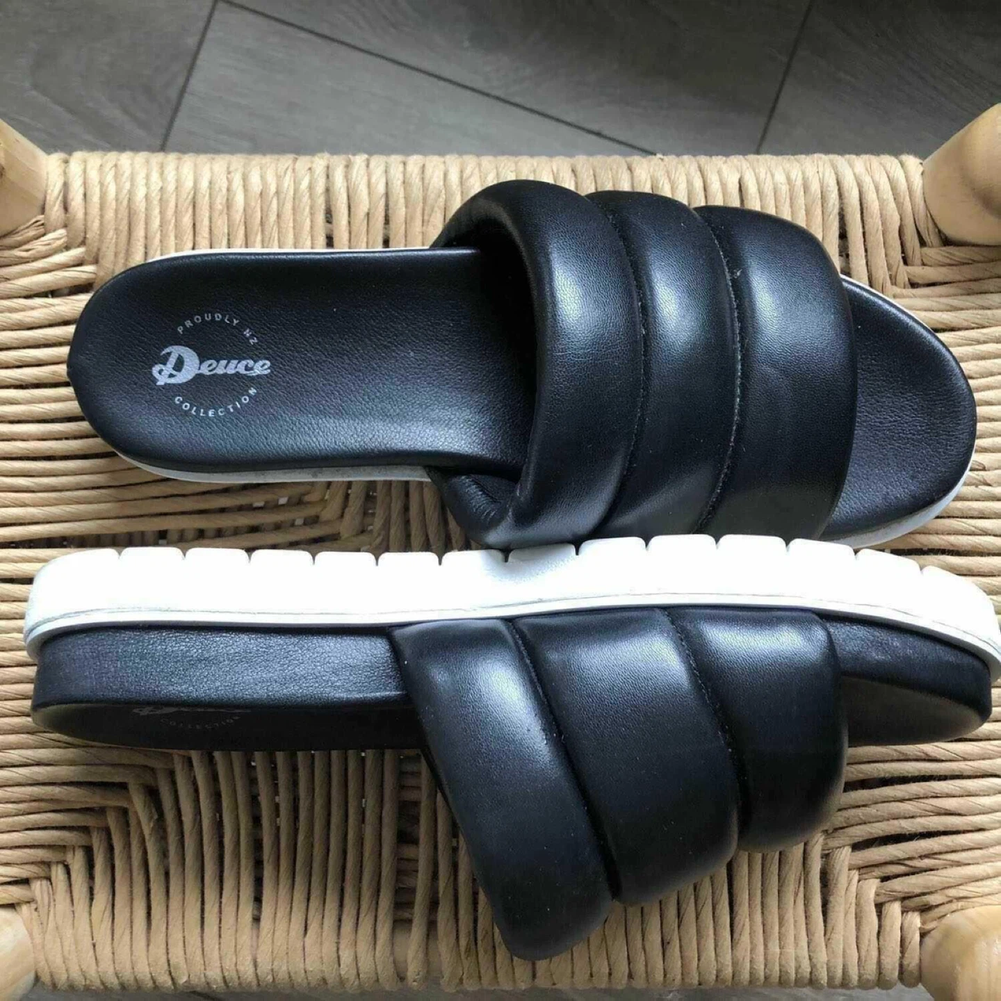 $100 off: Deuce Jarvis Slides Black - photo 2