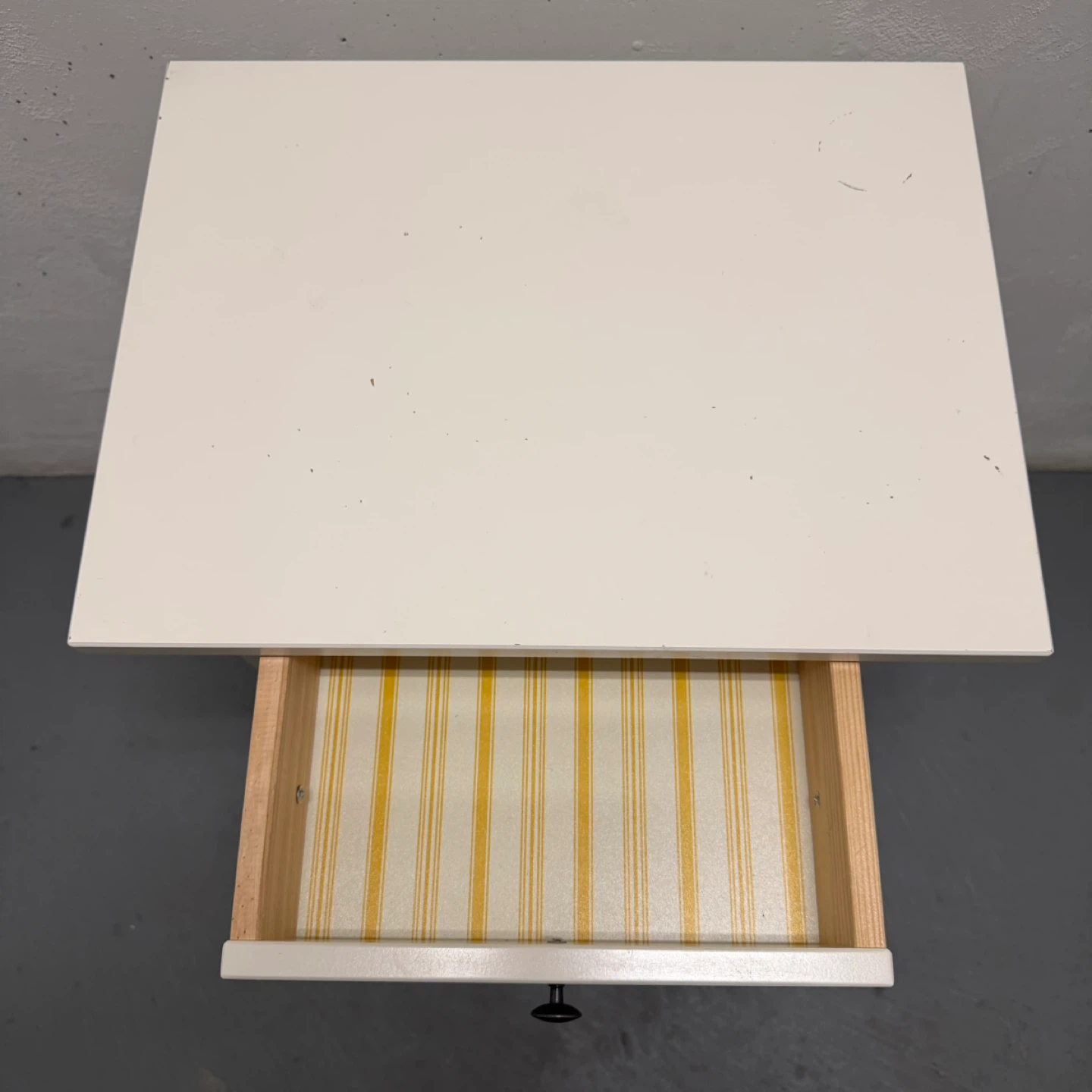 White Side Table with Drawer - photo 3