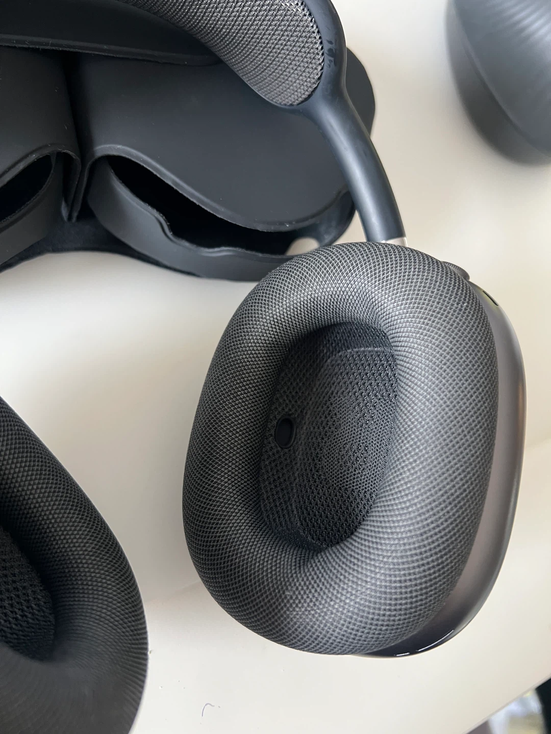 Apple AirPods Max (Space Gray) - photo 3