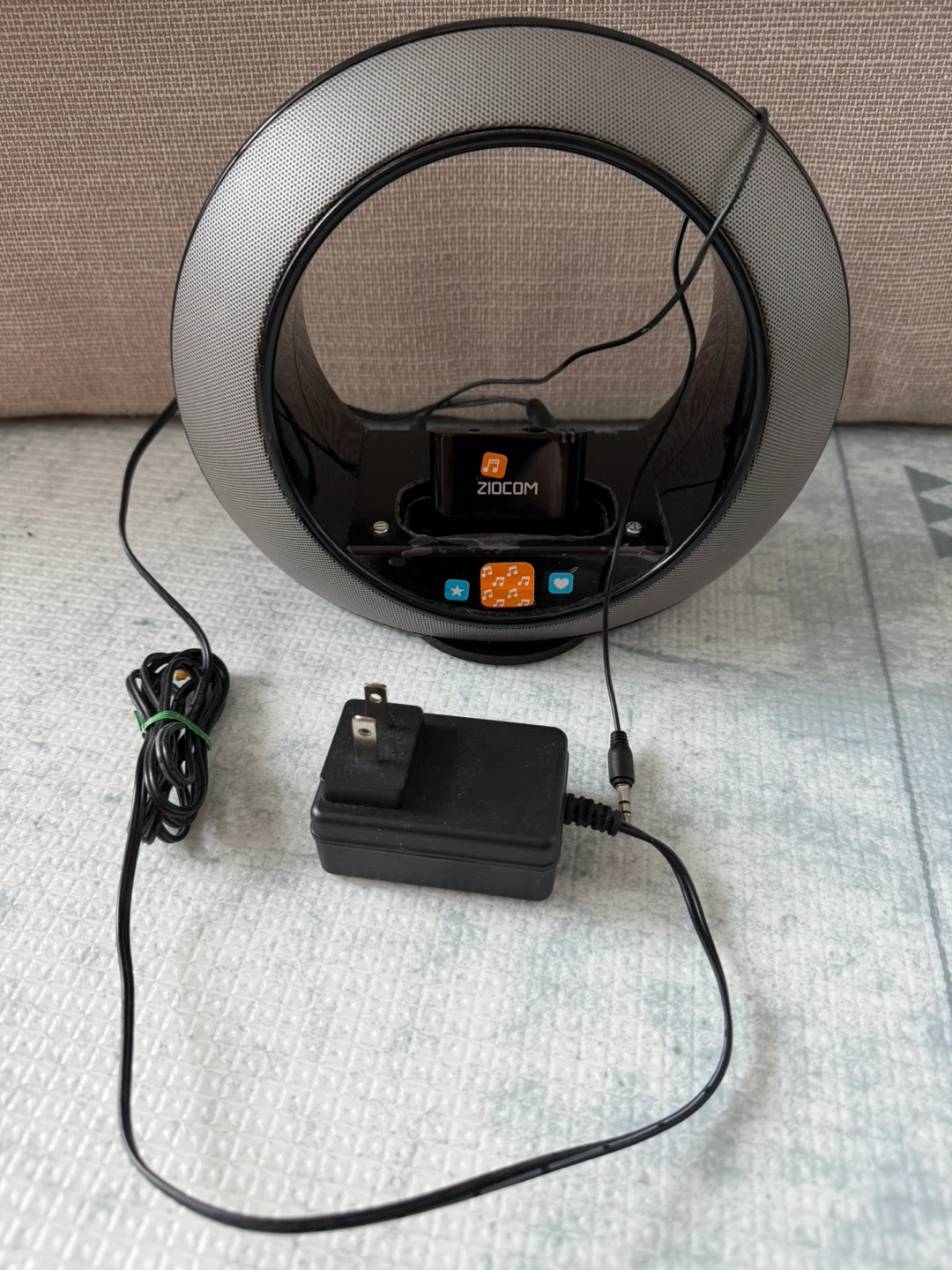 JBL Radial Micro Wireless Speaker - photo 3