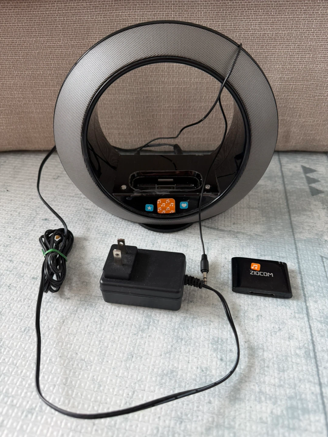 JBL Radial Micro Wireless Speaker