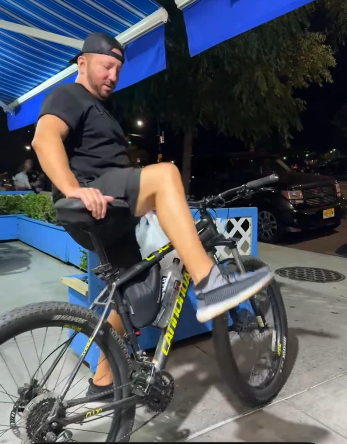 Cannondale Mountain Bike