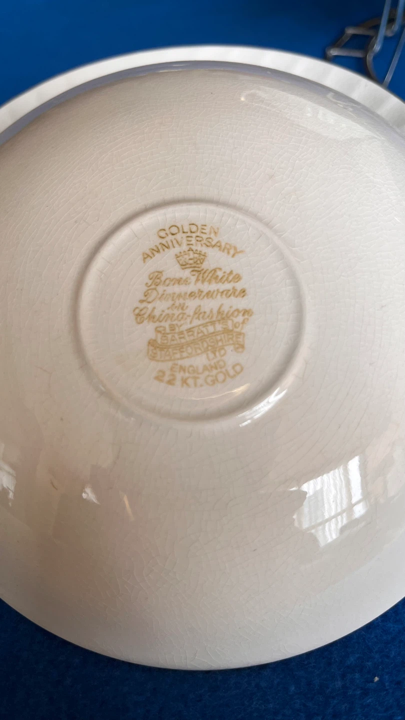 Set of 6 Bone White China Teacups and Saucers by Staffordshire - photo 2